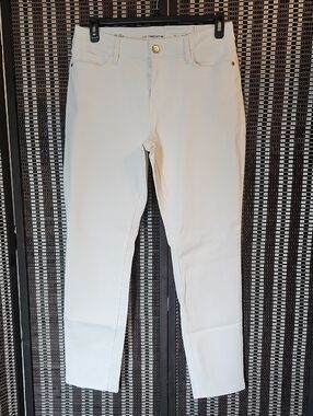 Liz Claiborne White Mid-rise Jean Sz 10